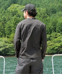 TENEZ（テネス）の「HYDRO-GUARD Cup Shoulder Long Sleeve (長袖) Tee（Tシャツ/カットソー）」