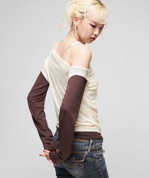 WHO'S WHO gallery(フーズフーギャラリー)の「レイヤードオフショルTEE(Tシャツ/カットソー・レディース・イエロー/ブラウン/グレー・FREE)」の18枚目の写真