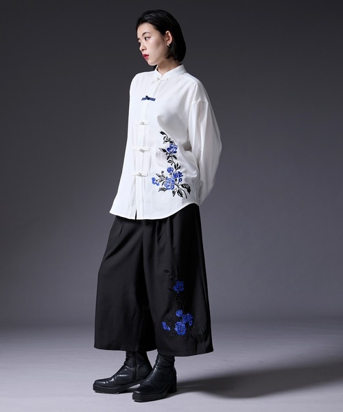 Ellno Loset(エルノロゼット)の「フラワー刺繍キュロットパンツ(その他パンツ・メンズ・ブラック/チャコール・LARGE/X-SMALL/SMALL/MEDIUM)」の14枚目の写真