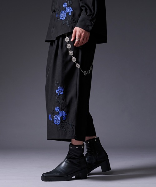Ellno Loset(エルノロゼット)の「フラワー刺繍キュロットパンツ(その他パンツ・メンズ・ブラック/チャコール・LARGE/X-SMALL/SMALL/MEDIUM)」の20枚目の写真