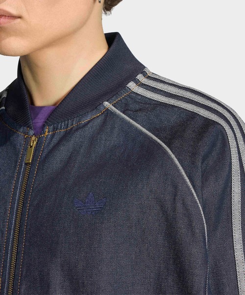adidas（アディダス）の「SST ADICOLOR DENIM TRACK TOP / SST アディカラー デニム トラックトップ / アディダスオリジナルス adidas Originals（デニムジャケット・メンズ・ブルー・SMALL/MEDIUM/LARGE/X-LARGE/XX-LARGE/3XL/X-SMALL）」の9枚目の写真