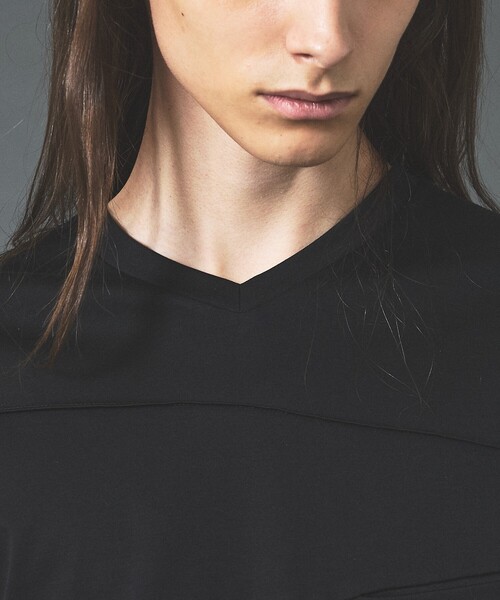 5351 POUR LES HOMMES（ゴーサンゴーイチプールオム）の「ダーツ 長袖 Tシャツ（Tシャツ/カットソー・メンズ・ブラック/グレイッシュブルー/ホワイト・46/50/48/44）」の9枚目の写真