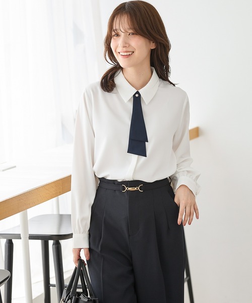 Honeys(ハニーズ)の「マルチwayボウブラウス(シャツ/ブラウス・レディース・グレイッシュブルー/ピンク/グレイッシュベージュ/アイボリー・L/LL/M/S)」の8枚目の写真