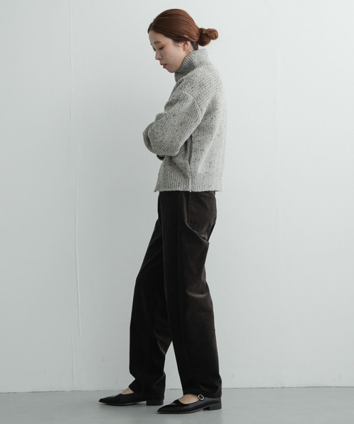 URBAN RESEARCH Sonny Label(アーバンリサーチサニーレーベル)の「コーデュロイカーブパンツ(その他パンツ・レディース・オフホワイト/チャコールグレー/ブラウン・38/36)」の8枚目の写真