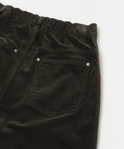 URBAN RESEARCH Sonny Label(アーバンリサーチサニーレーベル)の「コーデュロイカーブパンツ(その他パンツ・レディース・オフホワイト/チャコールグレー/ブラウン・38/36)」の22枚目の写真