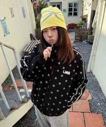 選べる星の総柄裏起毛ジップパーカー