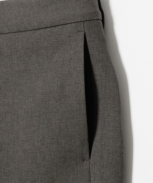 MARW UNITED ARROWS(マルゥ ユナイテッドアローズ)の「<MARW UNITED ARROWS>ローライズ ストレート パンツ(スラックス・レディース・ダークグレー/ブラック・38/36)」の16枚目の写真