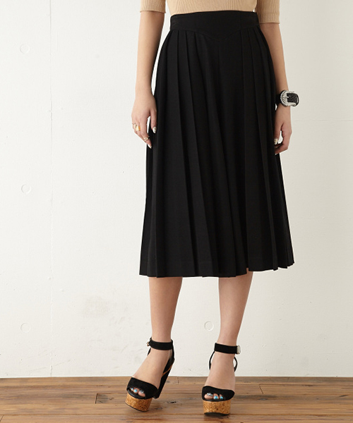 SLY(スライ)の「PLEATS CULOTTE-S(その他パンツ・レディース・ベージュ/ブラック・0/1/2)」の1枚目の写真