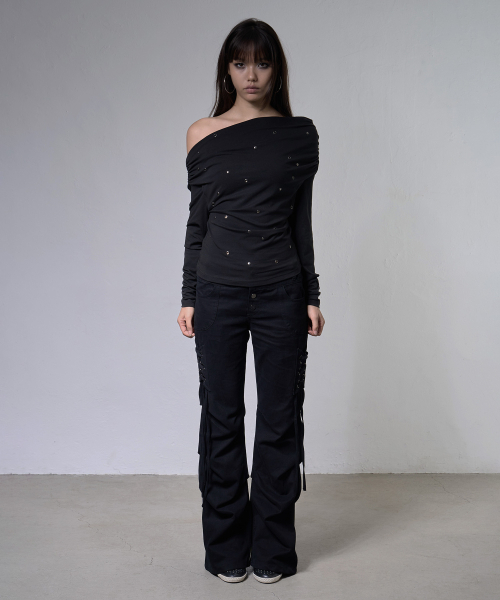 FANCY CLUB(ファンシークラブ)の「アイレットカウルワンショルダートップ (ブラック) F26ZB520(Tシャツ/カットソー・レディース・その他・FREE)」の4枚目の写真