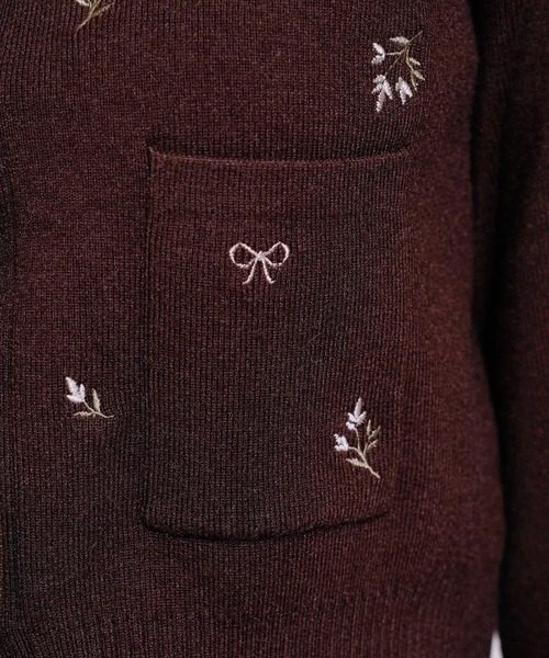 WILLSELECTION（ウィルセレクション）の「モチーフ刺繍フリルカラーカーディガン（カーディガン/ボレロ・レディース・ブルー/ダークブラウン/ブラック/オフホワイト・FREE）」の6枚目の写真
