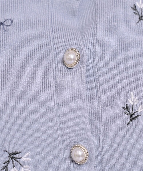WILLSELECTION（ウィルセレクション）の「モチーフ刺繍フリルカラーカーディガン（カーディガン/ボレロ・レディース・ブルー/ダークブラウン/ブラック/オフホワイト・FREE）」の16枚目の写真