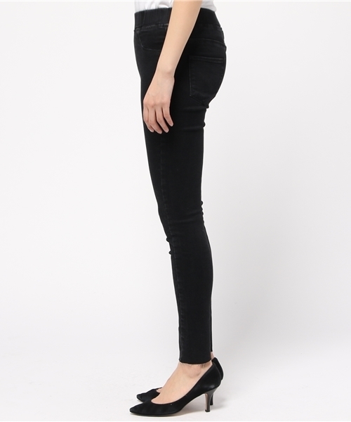 Re:EDIT（リエディ）の「ウエストゴム裾切りっぱなしオフデニムパンツ[CHICMUSE][リエディオリジナル]（デニムパンツ・レディース・ブルー/グレー/ネイビー/ブラック・XX-LARGE/X-LARGE/MEDIUM/LARGE/X-SMALL/XX-SMALL/SMALL）」の6枚目の写真