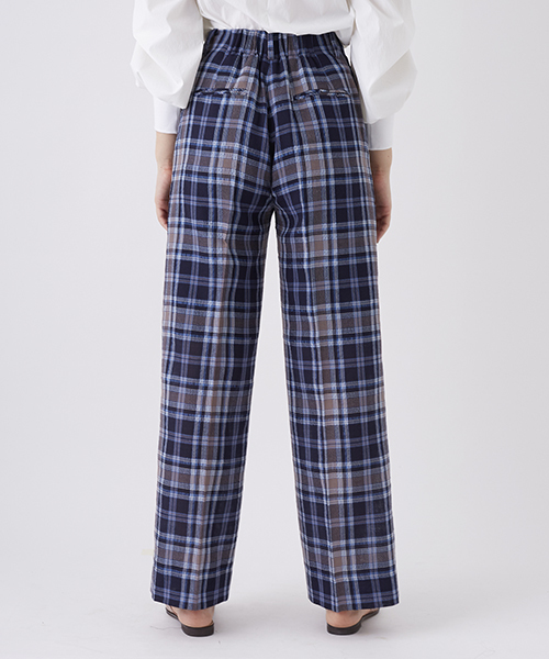 UNITED TOKYO（ユナイテッドトウキョウ）の「シアーチェックハイウエストパンツ（スラックス・レディース・ネイビー・1）」の10枚目の写真