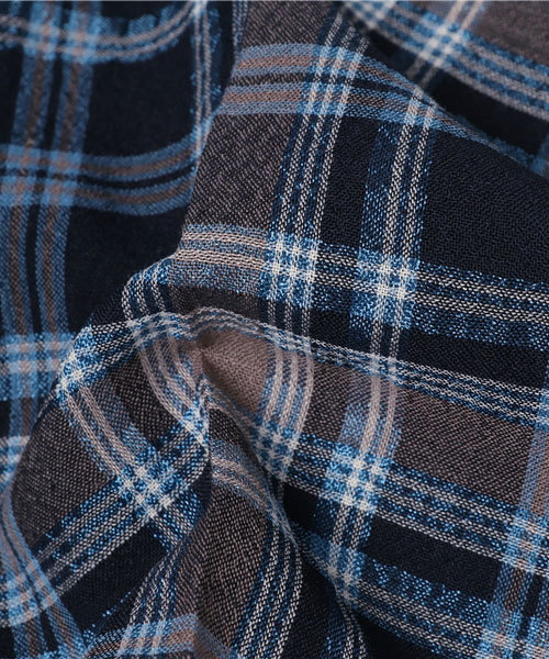 UNITED TOKYO（ユナイテッドトウキョウ）の「シアーチェックハイウエストパンツ（スラックス・レディース・ネイビー・1）」の2枚目の写真