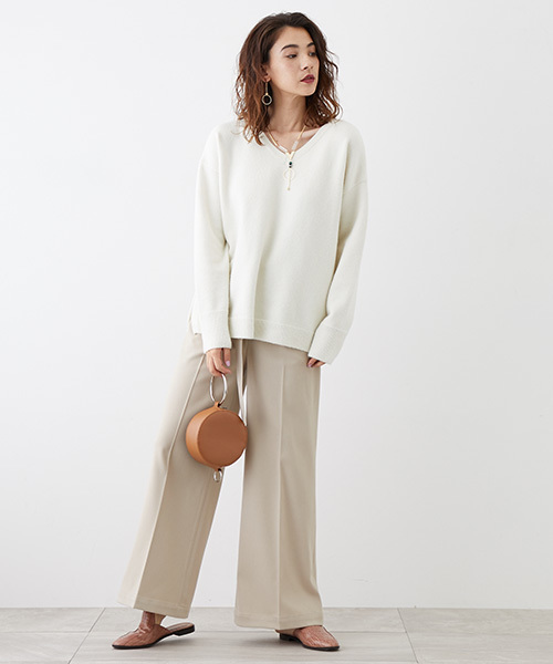 UNITED TOKYO（ユナイテッドトウキョウ）の「ウールライクワイドパンツ（その他パンツ・レディース・グリーン/バーガンディー/アイボリー/ブラック・1/2）」の15枚目の写真