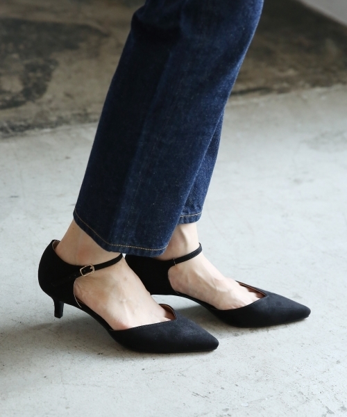 A part by（アパートバイ）の「【WEB限定サイズ・カラー】セパレートパンプス　781549（パンプス・レディース・ホワイト系その他/ブラック/ブラック系その他/ベージュ系その他/グリーン/ピンク・MEDIUM/LARGE/X-LARGE）」の3枚目の写真