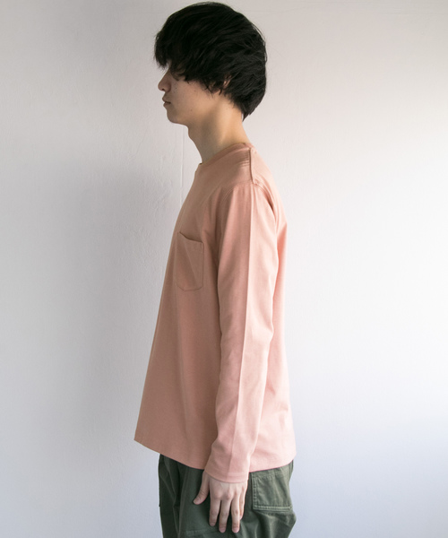URBAN RESEARCH(アーバンリサーチ)の「ComfortRegularLong-Sleeve T-Shirts(Tシャツ/カットソー・メンズ・ブルー系その他/ピンク/グレー系その他/ホワイト/ベージュ・LARGE/MEDIUM)」の18枚目の写真