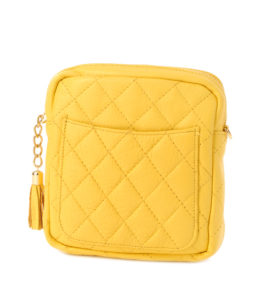 DURAS（デュラス）の「キルティングミニバッグ（ショルダーバッグ・レディース・ブラック/イエロー/ピンク/レッド/ゴールド・FREE）」の3枚目の写真