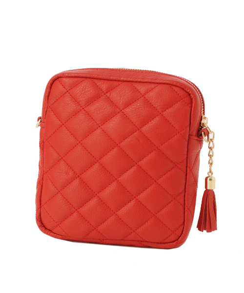 DURAS（デュラス）の「キルティングミニバッグ（ショルダーバッグ・レディース・ブラック/イエロー/ピンク/レッド/ゴールド・FREE）」の12枚目の写真