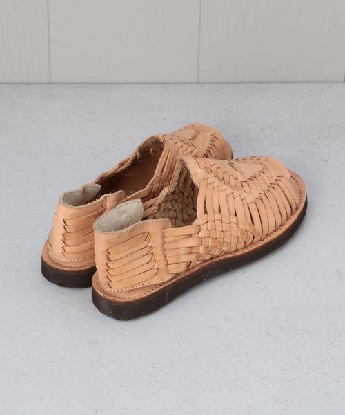 CHAMULA(チャムラ)の「<CHAMULA>CHICHEN SANDALS/サンダル(サンダル・レディース・ベージュ/ブラック・23.5cm/24.5cm/22.5cm/25.5cm)」の6枚目の写真