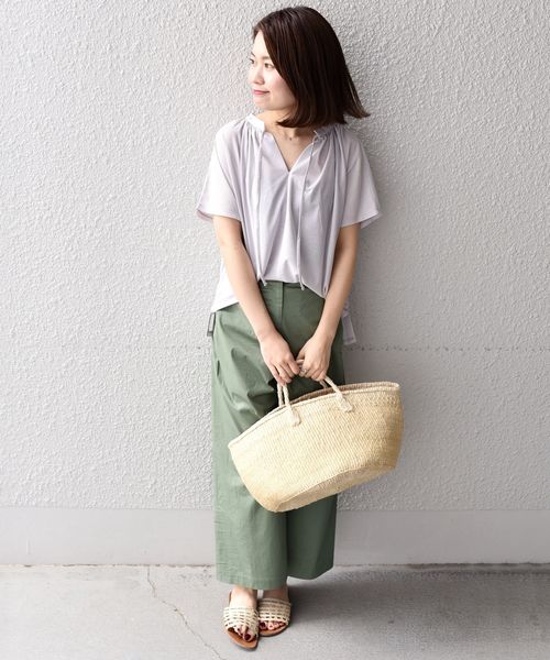 liflattie ships（リフラティ シップス）の「liflattie ships:ツイルドレープ2WAYトップス◇（Tシャツ/カットソー・レディース・イエロー/ライトグレー/グリーン/キャメル/ネイビー・MEDIUM/SMALL）」の6枚目の写真