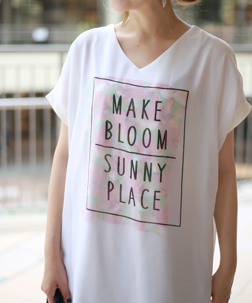 Bab Bou Jeloud（バブブージュルード）の「花柄3DロゴTシャツ（T 