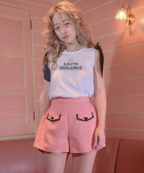 Last Virgin(ラストバージン)の「ハートボタンパイピングギンガムチェックハイウエストショートパンツ(その他パンツ・レディース・ブラック/レッド・FREE)」の1枚目の写真