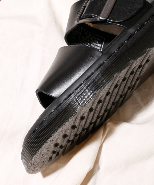 Dr. Martens（ドクターマーチン）の「Dr.Martens/ドクターマーチン GRYPHON STRAP SANDAL  ストラップサンダル 15695001（サンダル・レディース・ブラック・UK5/UK7/UK8/UK9/UK3/36/UK4）」の2枚目の写真