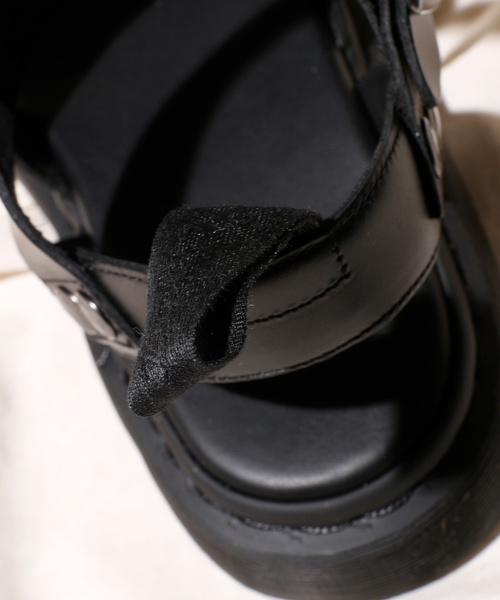 Dr. Martens（ドクターマーチン）の「Dr.Martens/ドクターマーチン GRYPHON STRAP SANDAL  ストラップサンダル 15695001（サンダル・レディース・ブラック・UK5/UK7/UK8/UK9/UK3/36/UK4）」の8枚目の写真