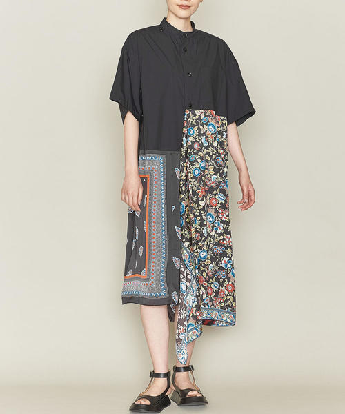 ASTRAET（アストラット）の「ASTRAET（アストラット）プリントコンビ スタンドカラー ワンピース（シャツワンピース・レディース・ブラック/ネイビー・FREE）」の4枚目の写真