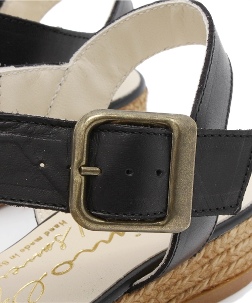 NANO universe（ナノユニバース）の「GAIMO/別注レザーローヒール（サンダル・レディース・グレイッシュベージュ/ブラック/シルバー・38/37/36）」の5枚目の写真