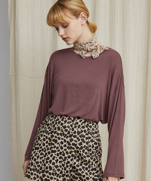 Heather（ヘザー）の「フェミニンムードTユルプルオーバー　　850338（Tシャツ/カットソー・レディース・ブラウン/ピンク/ブルー/ホワイト/ブラック/ベージュ・FREE）」の4枚目の写真