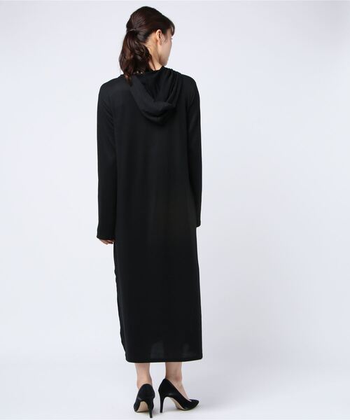 STYLEBLOCK（スタイルブロック）の「起毛天竺サイドスリットパーカーマキシワンピース（ワンピース・レディース・ベージュ/モカ/パープル/ブラック・M）」の6枚目の写真