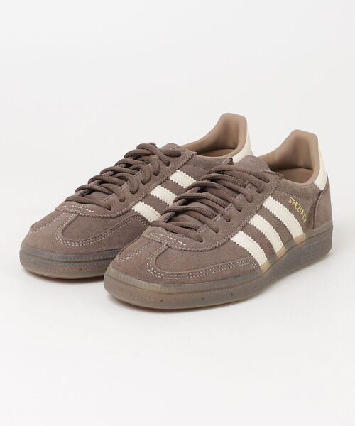 adidas（アディダス）の「ハンドボール [Handball Spezial Shoes] スニーカー / アディダスオリジナルス adidas Originals（スニーカー・レディース・ブルー/ブラック×ホワイト/ライトブルー/ブラック/イエロー/ブルー系その他/ブルー系その他2/ベージュ/ブラウン系その他2/ブラウン系その他・26.0cm/26.5cm/27.0cm/27.5cm/28.0cm/28.5cm/29.0cm/25.0cm/25.5cm/23.0cm/23.5cm/24.0cm/24.5cm/22.5cm/22.0cm/30.0cm/29.5cm/31cm）」の3枚目の写真