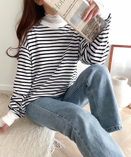 classicalelf（クラシカルエルフ）の「後ろ姿が印象的。バックヘンリーネックオーバーサイズカットソー(長袖)（Tシャツ/カットソー・レディース・ホワイト/ブラック/ベージュ/ブラウン/グレイッシュブルー/モスグリーン/その他/グレイッシュベージュ・MEDIUM/LARGE/X-LARGE/XX-LARGE）」の20枚目の写真