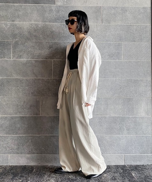 PAGEBOY（ページボーイ）の「フレンチリネンロープベルトパンツ（その他パンツ・レディース・ブラック/オフホワイト/カーキ/グレイッシュベージュ・FREE）」の13枚目の写真