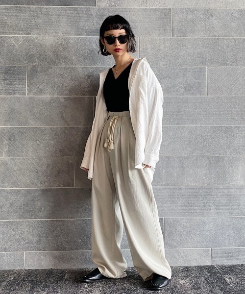 PAGEBOY（ページボーイ）の「フレンチリネンロープベルトパンツ（その他パンツ・レディース・ブラック/オフホワイト/カーキ/グレイッシュベージュ・FREE）」の14枚目の写真