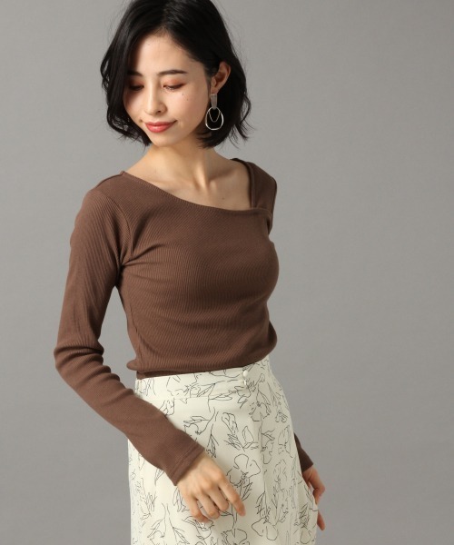 LOWRYS FARM（ローリーズファーム）の「ヘンケイリブタイトＬＳ　861679（Tシャツ/カットソー・レディース・チャコールグレー/ブラウン/ブルー/グリーン/アイボリー・MEDIUM/LARGE）」の4枚目の写真