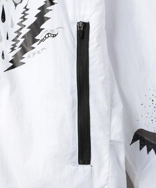 【ナイキ】 NIKE ワイルドラン ナイロンパーカー ジャケット S ナイキ】 NIKE ワイルドラン ナイロンパーカー ジャケット S