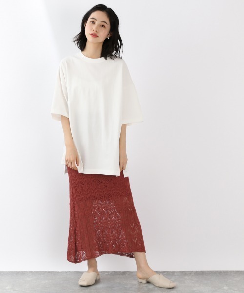 LOWRYS FARM（ローリーズファーム）の「ＢＩＧチュニックＴＥＥ　878545（Tシャツ/カットソー・レディース・チャコールグレー/ブラック/ベージュ/オフホワイト/ブルー・FREE）」の18枚目の写真