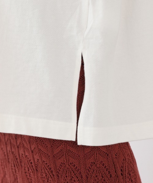 LOWRYS FARM（ローリーズファーム）の「ＢＩＧチュニックＴＥＥ　878545（Tシャツ/カットソー・レディース・チャコールグレー/ブラック/ベージュ/オフホワイト/ブルー・FREE）」の7枚目の写真