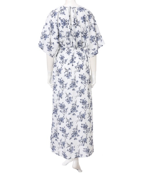 fifth(フィフス)の「バックシャンカシュクールフラワーワンピース(ワンピース・レディース・ホワイト/ネイビー・MEDIUM)」の5枚目の写真