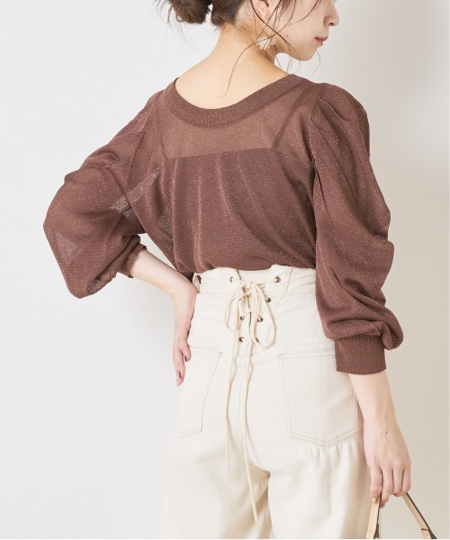 Chico（チコ）の「ラメシアーパワショルニット/シアーニット（ニット/セーター・レディース・ブラック/ブラウン/ライトベージュ/ピンクベージュ・FREE）」の3枚目の写真