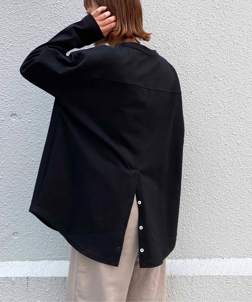 PICCIN(ピッチン)の「ヘビーウェイトバックスリットロンT(Tシャツ/カットソー・レディース・グレイッシュベージュ/オフホワイト/パープル/ブラック・M)」の3枚目の写真