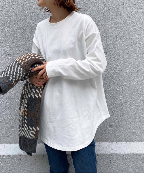 PICCIN(ピッチン)の「ヘビーウェイトバックスリットロンT(Tシャツ/カットソー・レディース・グレイッシュベージュ/オフホワイト/パープル/ブラック・M)」の19枚目の写真