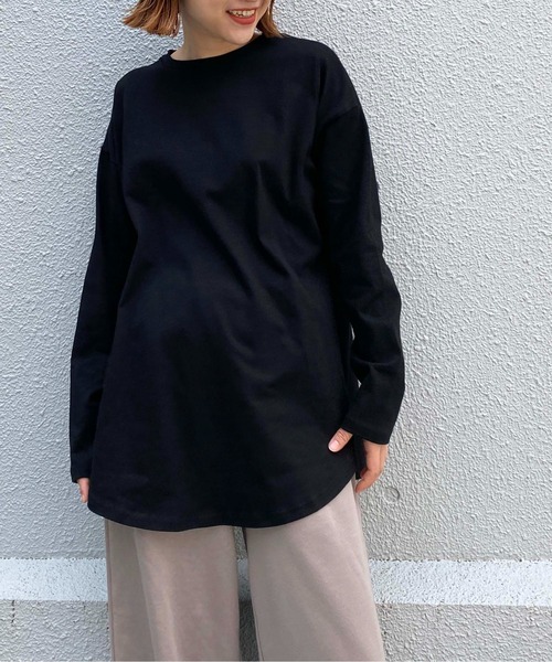 PICCIN(ピッチン)の「ヘビーウェイトバックスリットロンT(Tシャツ/カットソー・レディース・グレイッシュベージュ/オフホワイト/パープル/ブラック・M)」の6枚目の写真