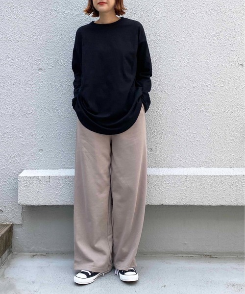 PICCIN(ピッチン)の「ヘビーウェイトバックスリットロンT(Tシャツ/カットソー・レディース・グレイッシュベージュ/オフホワイト/パープル/ブラック・M)」の7枚目の写真