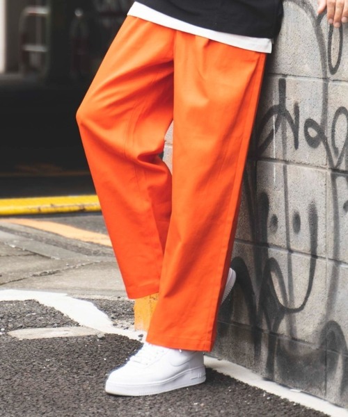 WEGO（ウィゴー）の「WEGO/【セットアップ対応商品】SKATERSパンツ（チノパンツ・レディース・ブラック/ブルー/ダークグリーン/キナリ/ブラウン/グリーン/オフホワイト/サックスブルー/ブラウン系その他/ブルー系その他/グリーン系その他/その他1/その他2/その他3/レッド/イエロー/オレンジ/ベージュ/その他4/ネイビー/ワイン・SMALL/MEDIUM/LARGE）」の17枚目の写真