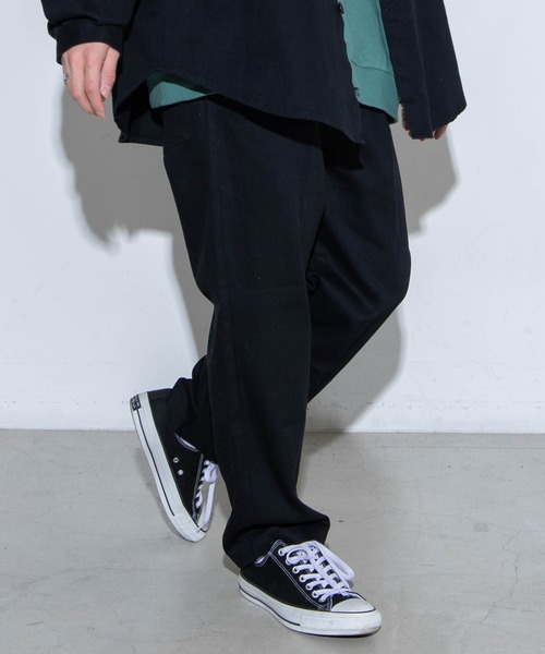 WEGO（ウィゴー）の「WEGO/【セットアップ対応商品】SKATERSパンツ（チノパンツ・レディース・ブラック/ブルー/ダークグリーン/キナリ/ブラウン/グリーン/オフホワイト/サックスブルー/ブラウン系その他/ブルー系その他/グリーン系その他/その他1/その他2/その他3/レッド/イエロー/オレンジ/ベージュ/その他4/ネイビー/ワイン・SMALL/MEDIUM/LARGE）」の4枚目の写真