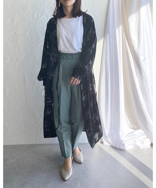 She's Closet(シーズクローゼット)の「花柄カシュクールロングガウンワンピース(ワンピース・レディース・ライトベージュ/ブラック/サンドベージュ・FREE)」の12枚目の写真